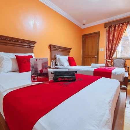 Reddoorz Plus @ Starhomes Olivianville Tarlac City Eksteriør bilde